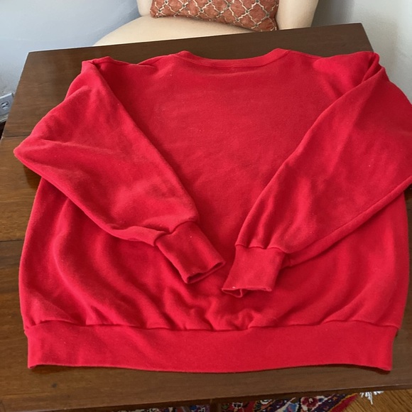 Delta Red Sweatshirt with White Snowflakes Good Condition Womens Large - Picture 6 of 10